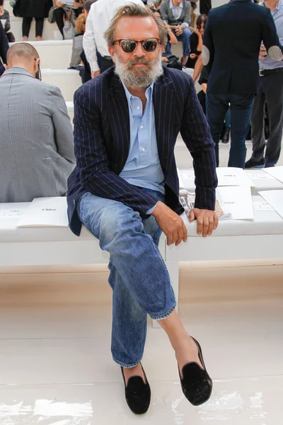 Look 5